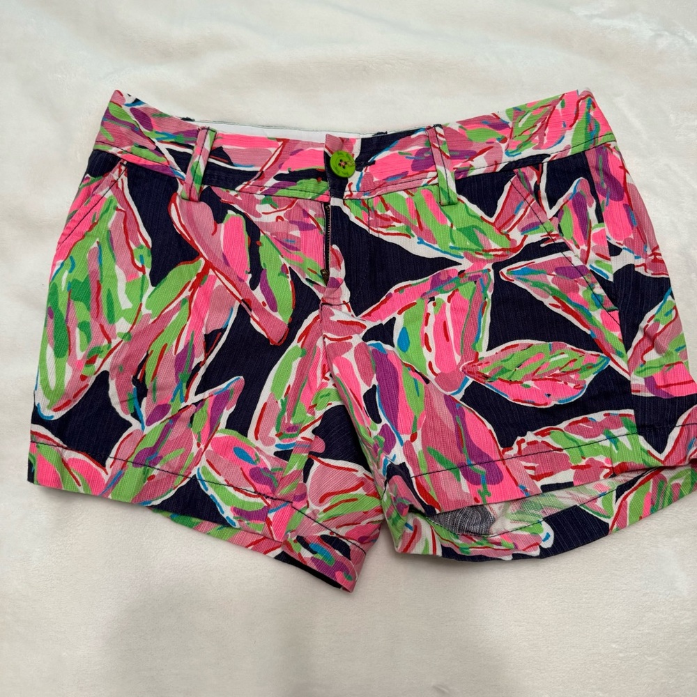 Lilly Pulitzer Callahan Shorts in In The Vias